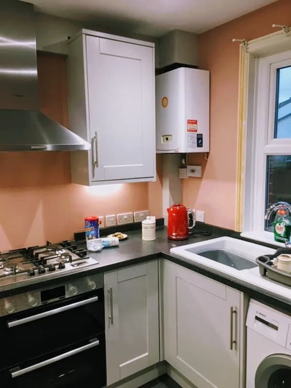 Kitchen refit & decorate, after